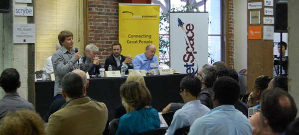Paul Ryazanov of QuartSoft speaking at JumpStartDays